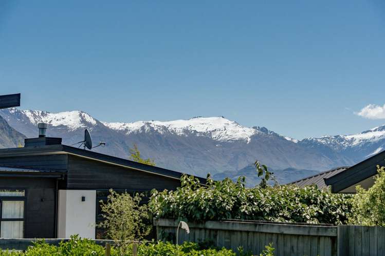 9 Centre Crescent Wanaka_23