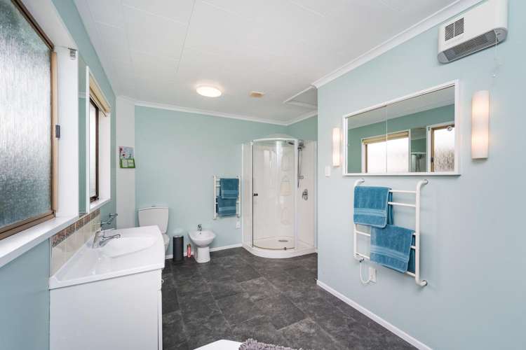 32 Shelton Place Feilding_14