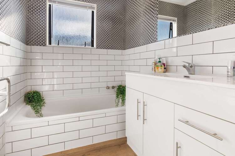 28 Pukehangi Road Pukehangi_9