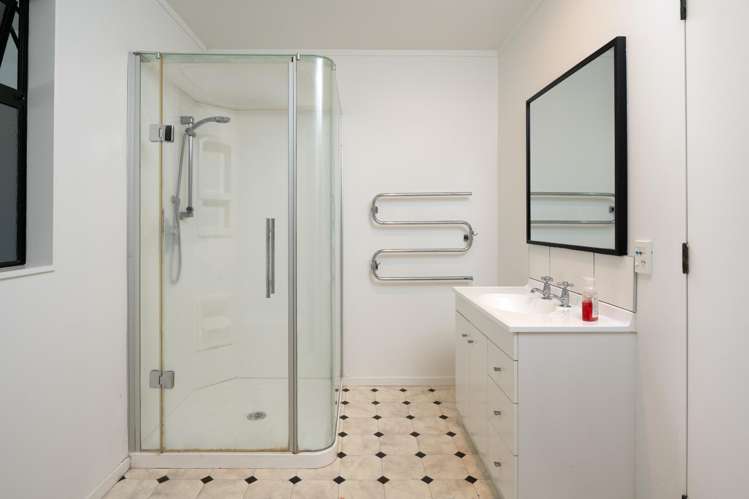 86 Rarangi Road Rarangi_15