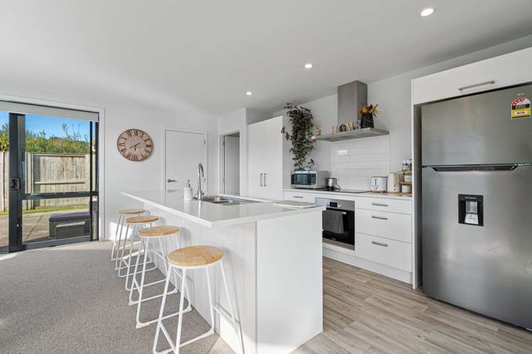 25 Awataha Crescent Pyes Pa_5