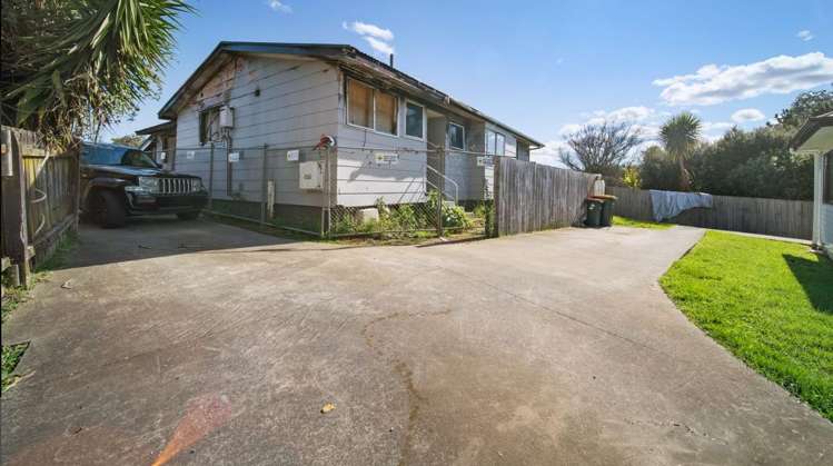 90 Chelburn Crescent Mangere East_3