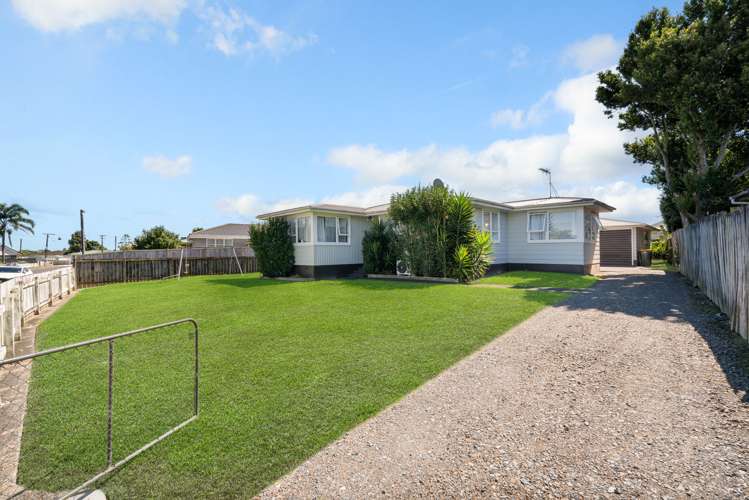 27 Cargill Street Papakura_13