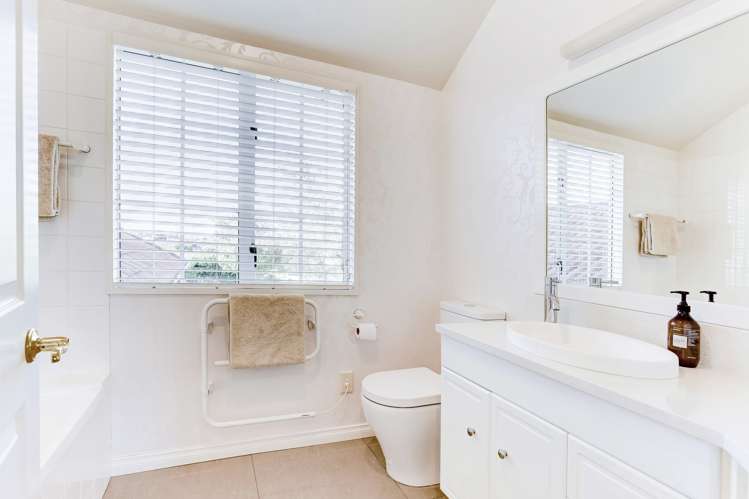 1 Edmonds Drive Otamatea_21