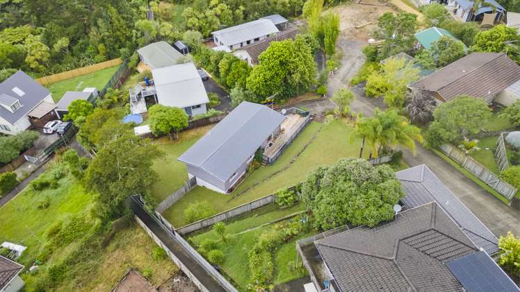 21 Erica Road Sunnynook_25