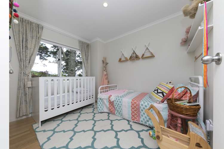 418 Huia Road Laingholm_10