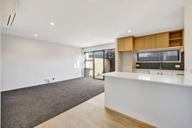 3/11 Spring Grove Street* 10222_2