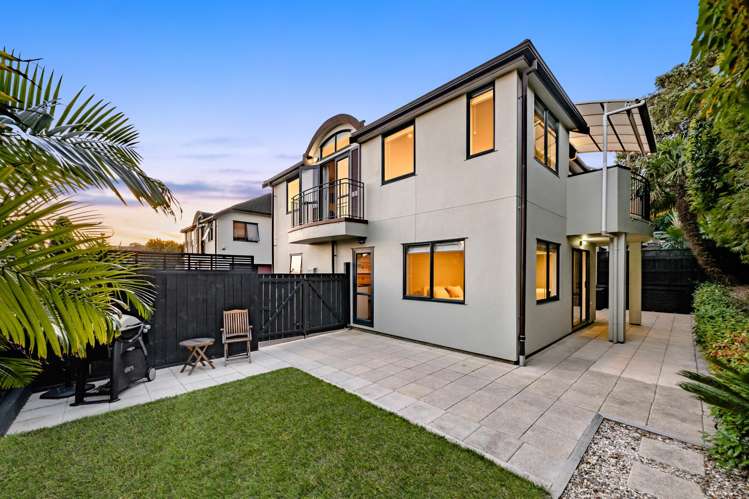 11 St Johns Road Meadowbank_0