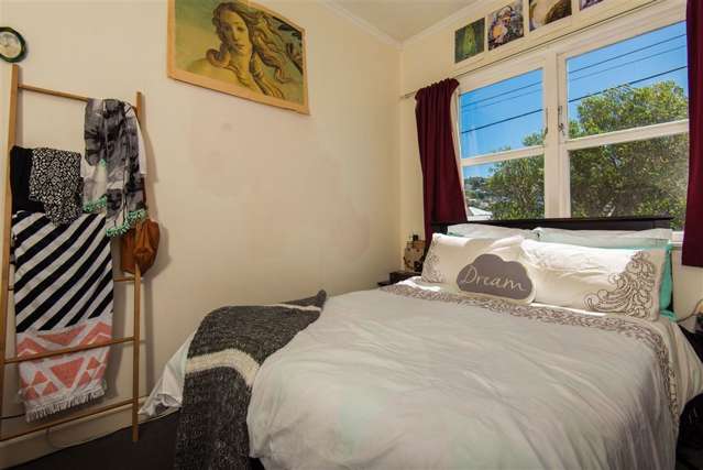 93 Ross Street Lyall Bay_4