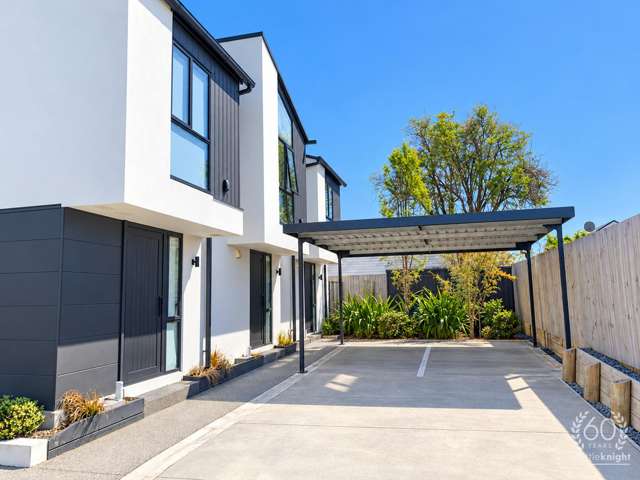 Super Value, Carport & Semi Detached!
