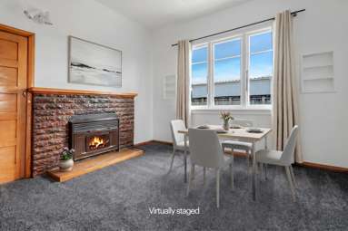 1103 Saint Aubyn Street East_4