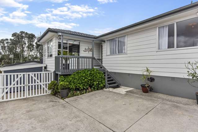 113 Solar Road Glen Eden_2