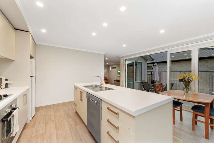 15 Capstan Close Pyes Pa_11