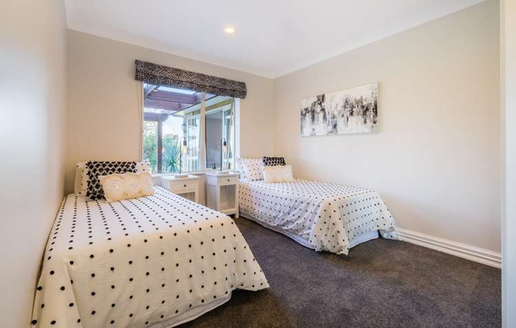 434 Waitakere Road Taupaki_16