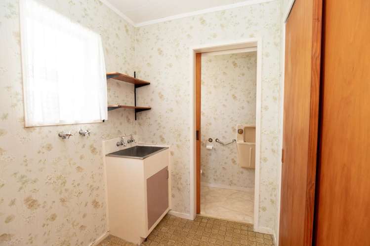 11 McClean Place Ngatea_20