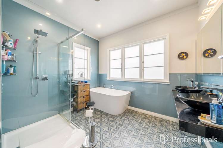 51 Rossiter Avenue Waterloo_11