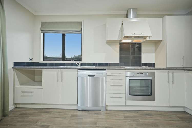 4/31 Jones Crescent Melville_3
