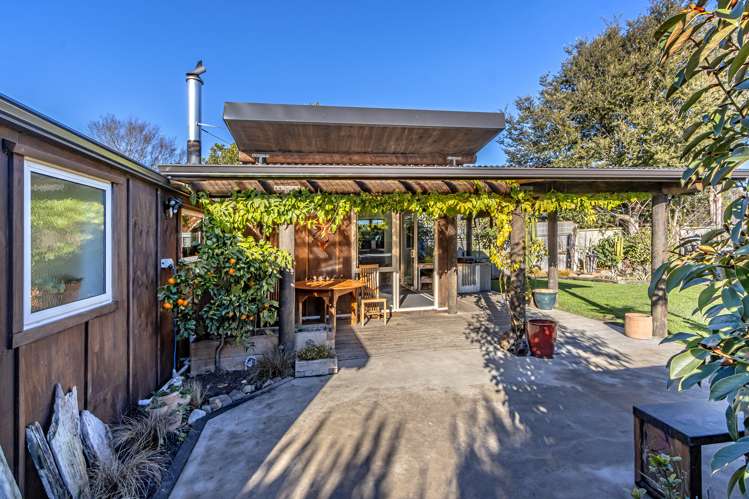 27 Pembertons Road Sefton_25