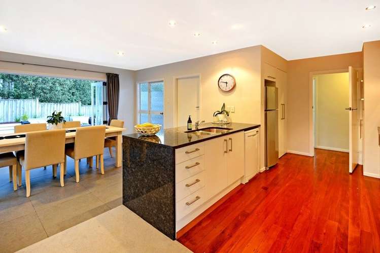 53 Saffron Street Birkdale_14