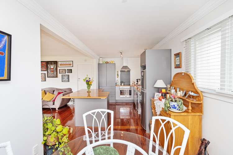 239 Yarrow Street Richmond_12