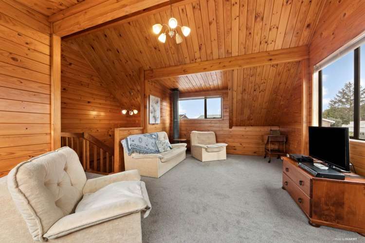 15 Tirohunga Drive Henderson_11