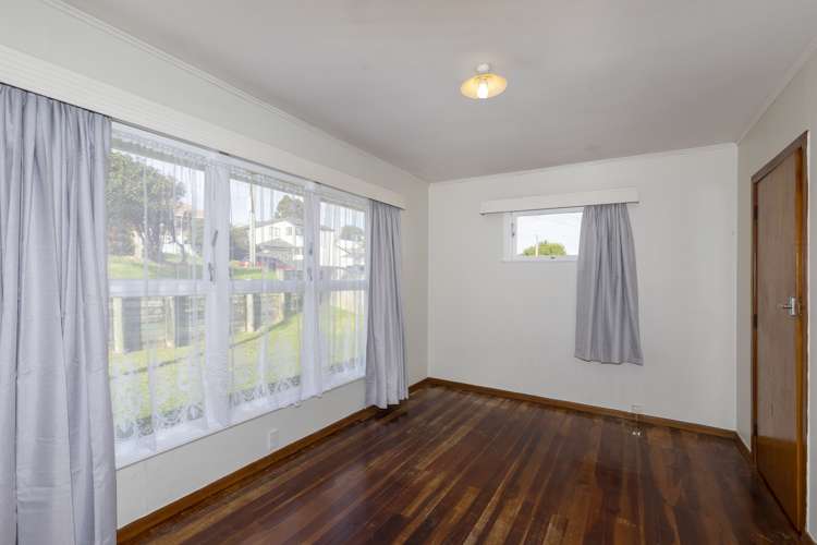39 Fearon Avenue Mount Roskill_9