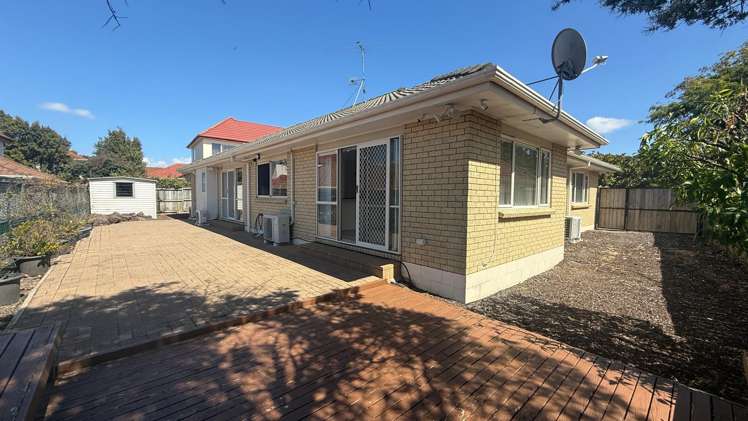 186 Botany Rd Botany Downs_18