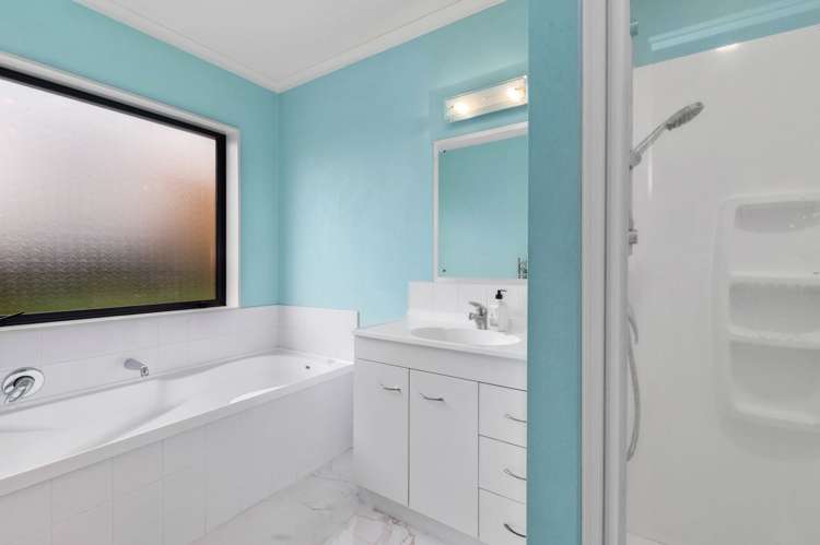 28 Carroll Place Owhata_12