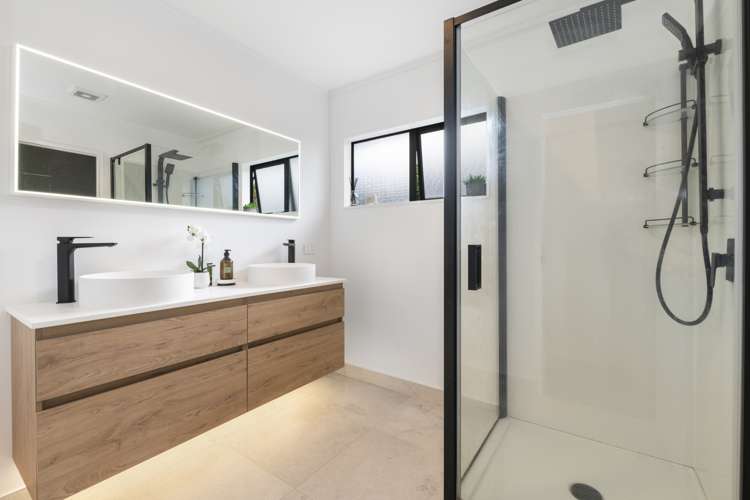 3/1 Valley Road Northcote_14