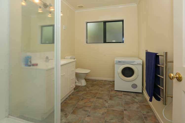 8a Humphrey Kemp Avenue Henderson_22