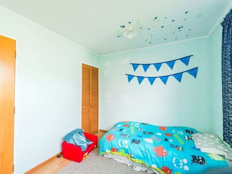 21 Surrey Road Springvale_13