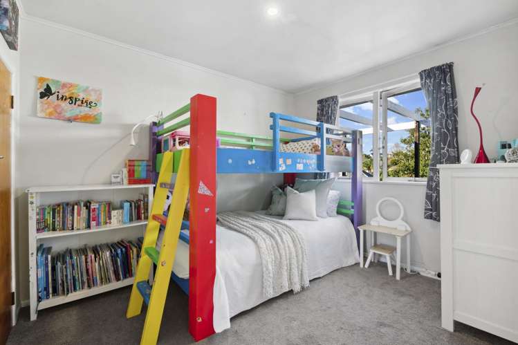 2 Seine Road Forrest Hill_14