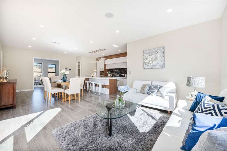 2 Cloonlyon Drive Flat Bush_5