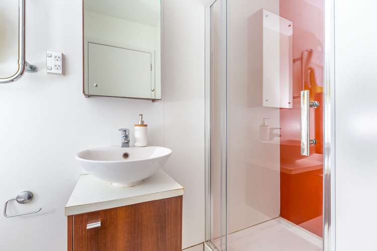 201/17 Vogel Lane Auckland Central_10