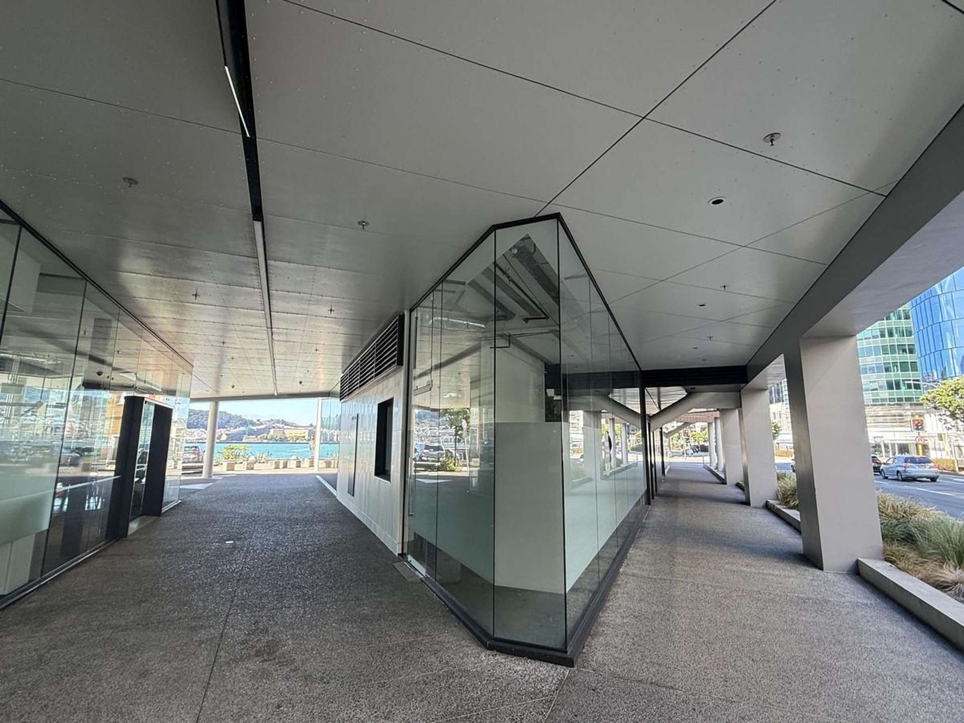 Retail 4/10 Waterloo Quay Wellington Central_0
