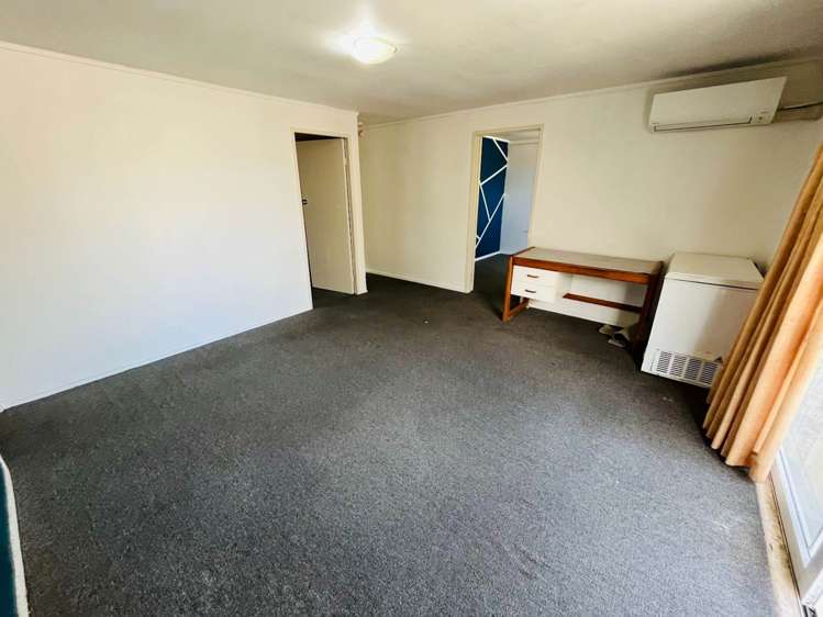 70 Woodward Road Mount Albert_13