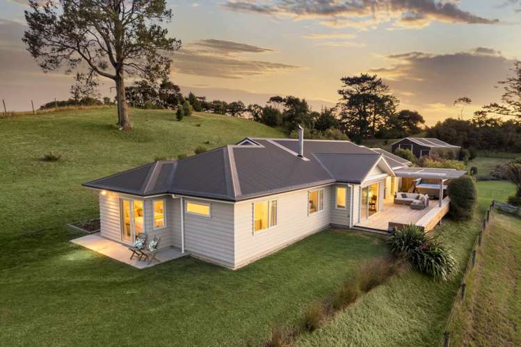 132 Dormer Road Waitoki_0