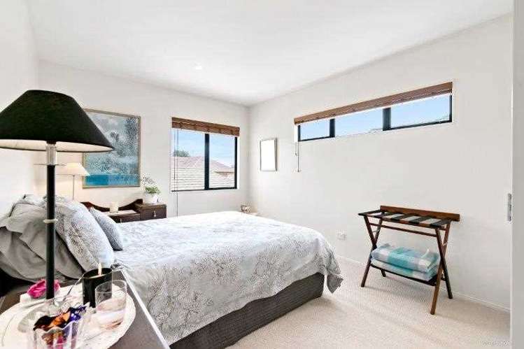 34b Gerard Way Saint Johns_8