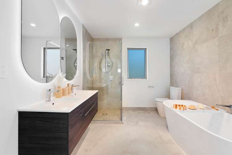 6 Pakirikiri Street Long Bay_18