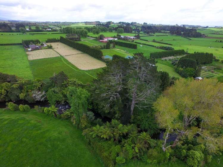 11 Tape Road Hillsborough_16