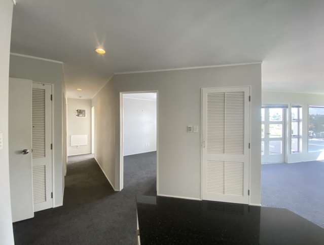 11-18 Takitimu Street Orakei_4