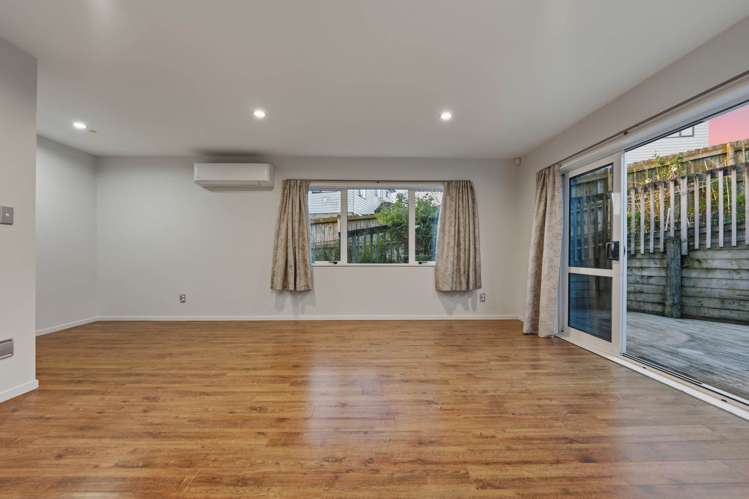 64 Kirikiri Drive Papakura_9