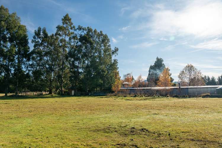 1015 Ellis Road Te Anau Surrounds_37