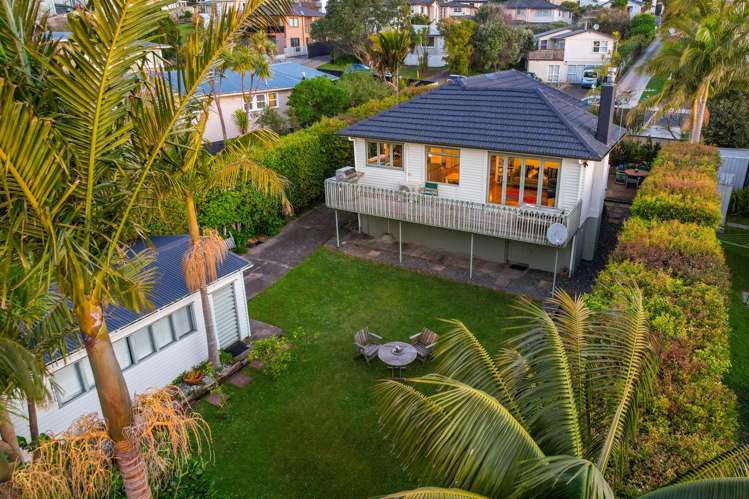 12 Linwood Avenue Forrest Hill_19