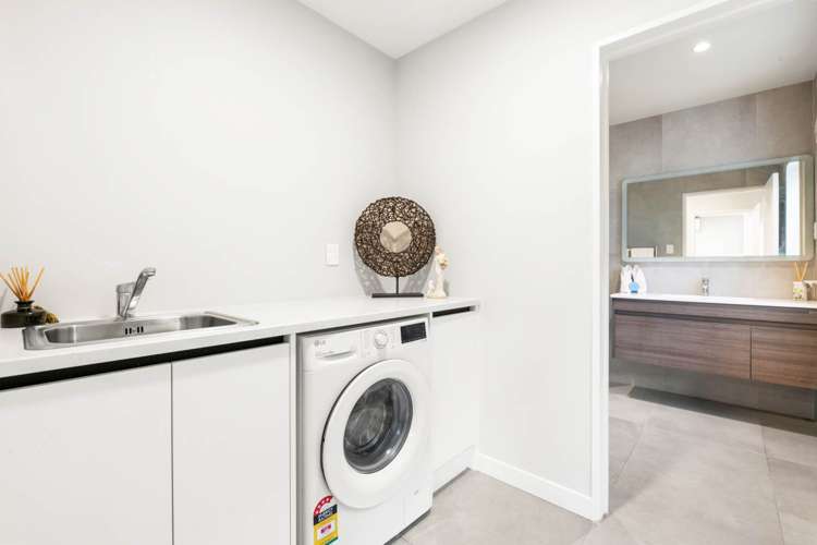 16a Trias Road Totara Vale_11