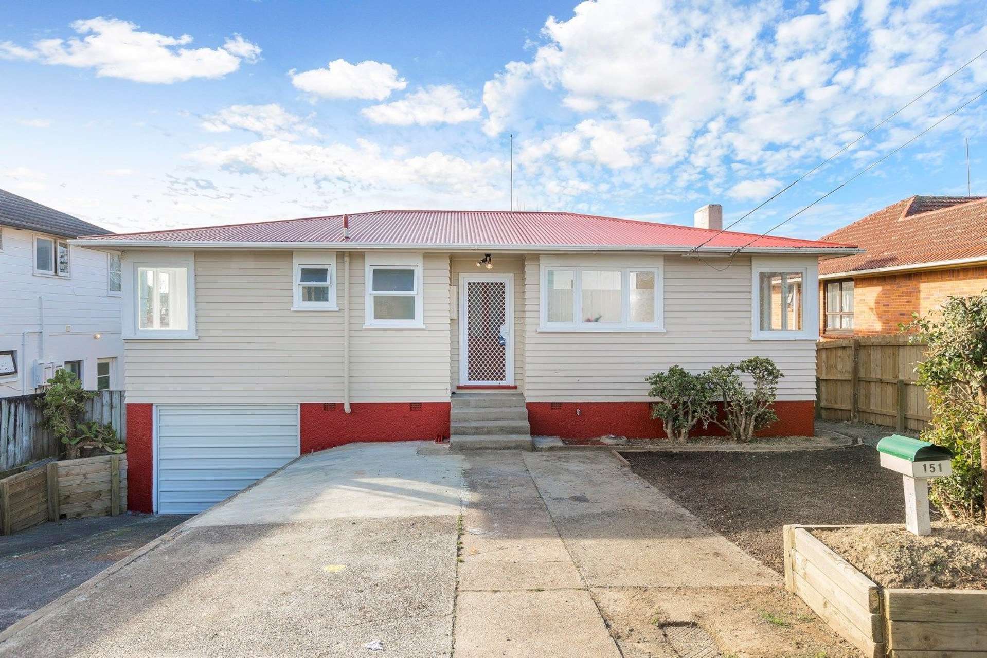 151 White Swan Road Mount Roskill_0