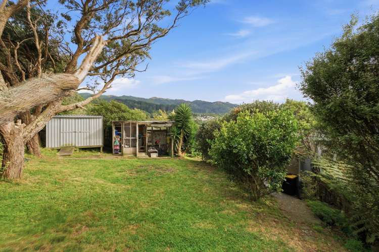 14 Kowhai Street Tawa_13