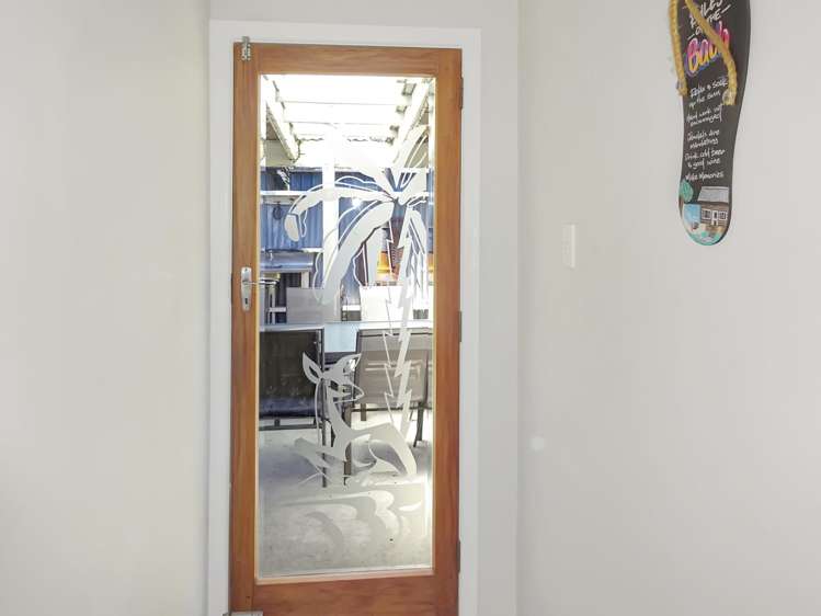 29 Ruanui Street Himatangi Beach_13