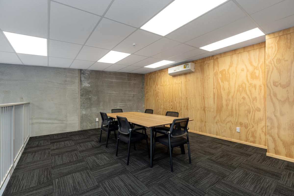 73/11 Cube Court_1