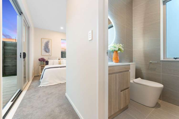 37 Puwha Street Massey_9